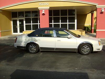 2004 cadillac de ville sunroof,carriage top, a/c ventilated seats