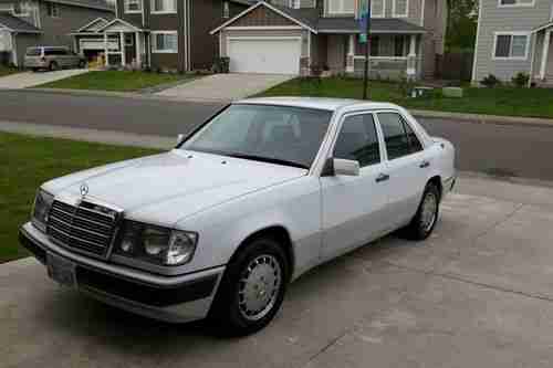 1993 Mercedes Benz 300D 2.5 Turbo, image 4