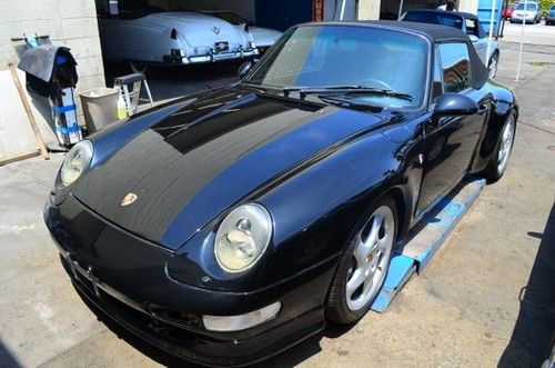 1997 porsche 911 carrera convertible 2-door 3.6l