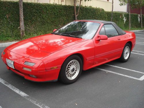 1991 mazda rx7 ... convertible .. 5 speed   .. rotary motor... california car..