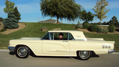 1960 ford thunderbird hardtop 2-door 352ci/300hp with original buildsheet