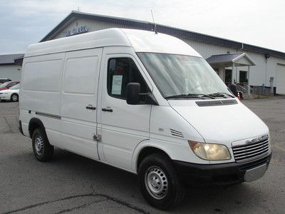 2004 dodge sprinter 2500 mercedes diesel 140 in wb cargo great mpg