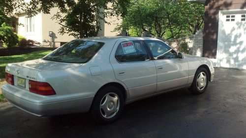 1997 lexus ls400 base sedan 4-door 4.0l