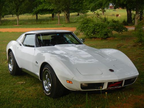 1974 corvette stingray   24,530 original miles!!!!!!!!!! numbers matching