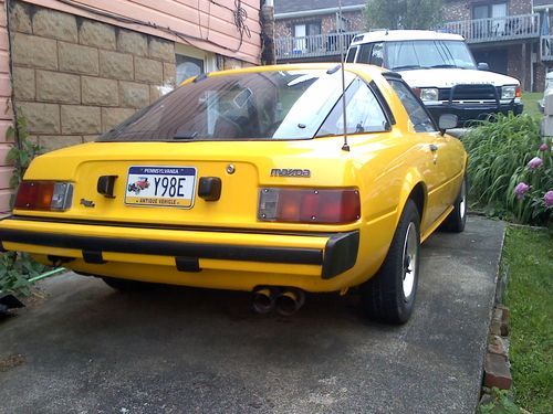 1980 mazda rx-7  coupe 2-door 1.1l