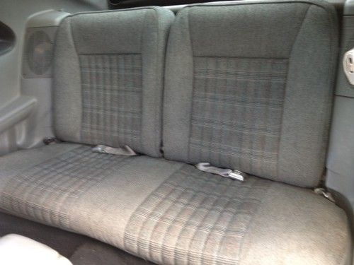 1989 Ford Mustang GT Hatchback 2-Door 5.0L, image 4