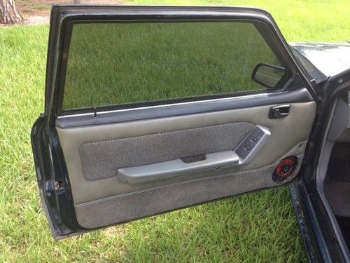 1989 Ford Mustang GT Hatchback 2-Door 5.0L, image 17