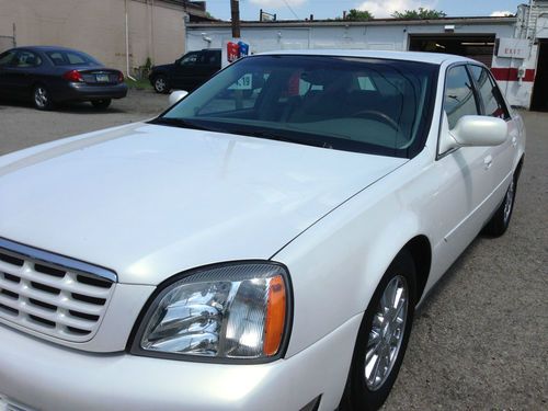 2005 cadillac deville dhs 4.6l. stunning exterior. 90 day warranty. no reserve