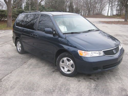 2000 honda odyssey ex w/dvd  ***no reserve***