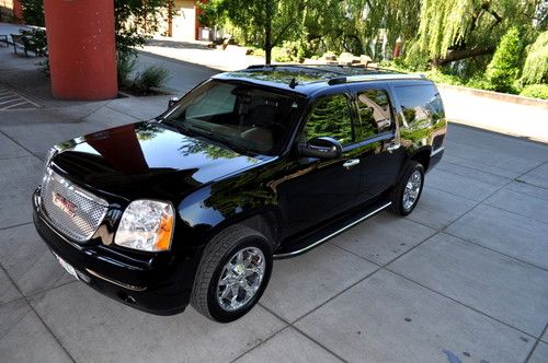 **2007 GMC Yukon Denali XL Onyx Black on Black Leather LOADED Must See!!**, image 5