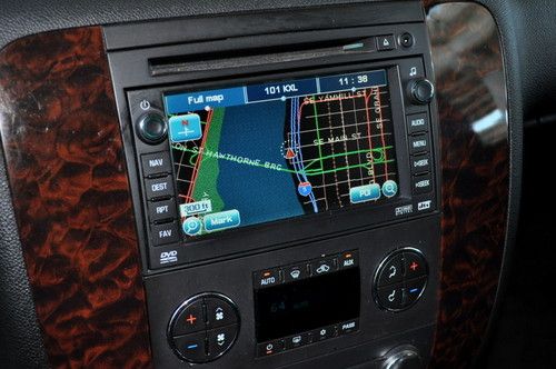 **2007 GMC Yukon Denali XL Onyx Black on Black Leather LOADED Must See!!**, image 17