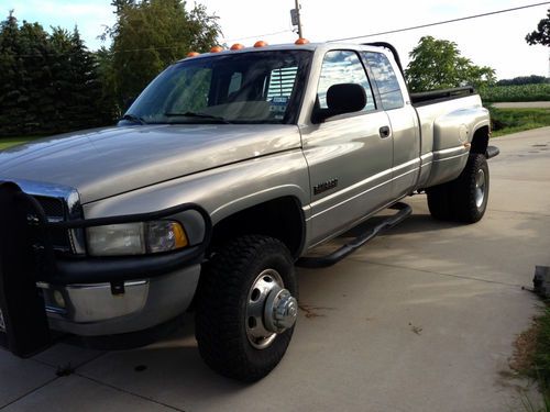 2001 dodge ram 3500 4x4 5.9 diesel cummins