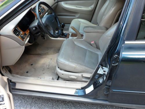 1996 Honda Accord EX Sedan 4-Door 2.2L, image 5