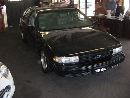 1996 Chevrolet Impala SS 1 Owner Just 71K Miles Super Car, image 9