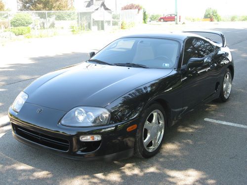 '98 toyota supra twin turbo, stock, 6 speed, 33,000 miles, targa top