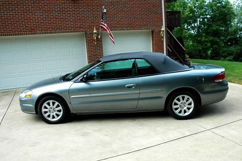 2006 crysler sebring grand touring convertible