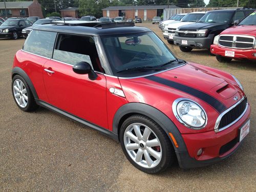 2007 mini cooper s hatchback 2-door 1.6l