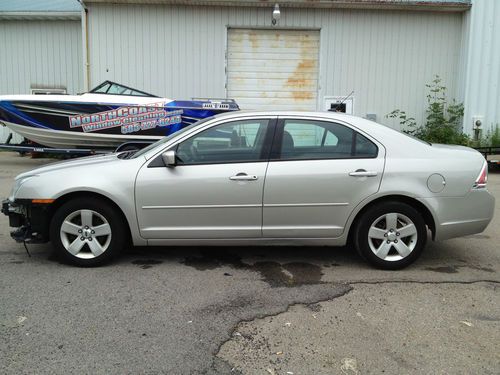 2008 ford fusion se sedan, loaded, cold a/c, salvage, damaged, rebuildable focus
