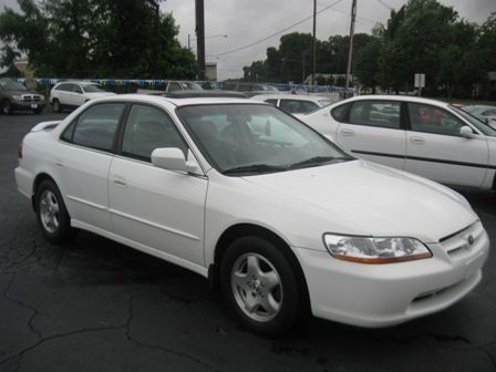 2000 honda accord ex sedan 4-door 3.0l no reserve!