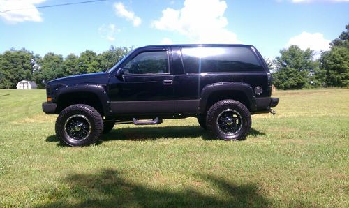 1997 chevrolet tahoe sport utility 2-door 5.7l