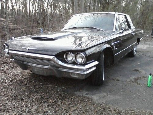 1965 ford thunderbird hardtop 2-door 6.4l great driver!  black /red interior