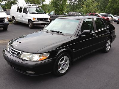 No reserve 2001 saab 93 turbo 5-speed runs great clean no mechanical issues