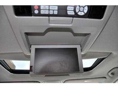 Warranty One owner Smoke free Clean Must sell Low miles rear entertainment, image 54