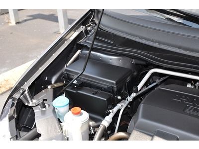 Warranty One owner Smoke free Clean Must sell Low miles rear entertainment, image 66