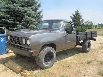 1977 dodge w200 m887 ex military 4x4 3/4 ton truck