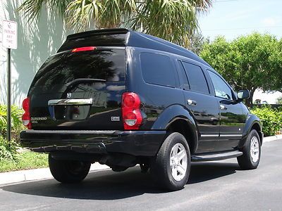 LIMITED - RARE HT - HIGH TOP CONVERSION - 3RD ROW SEAT, DVD, LEATHER, HEMI ETC.., image 4