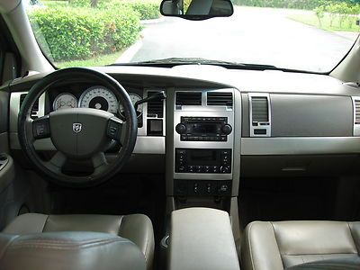 LIMITED - RARE HT - HIGH TOP CONVERSION - 3RD ROW SEAT, DVD, LEATHER, HEMI ETC.., image 7