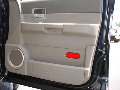 LIMITED - RARE HT - HIGH TOP CONVERSION - 3RD ROW SEAT, DVD, LEATHER, HEMI ETC.., image 19