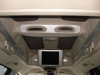 LIMITED - RARE HT - HIGH TOP CONVERSION - 3RD ROW SEAT, DVD, LEATHER, HEMI ETC.., image 22