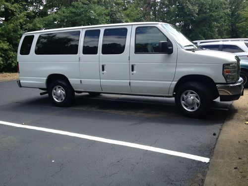 2012 ford xlt e350 series 15 passenger van