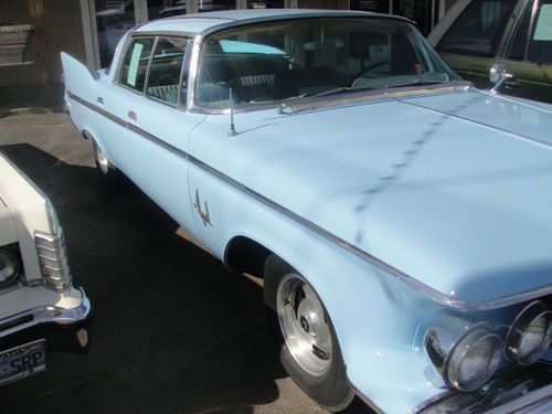 1961 chrysler imperial