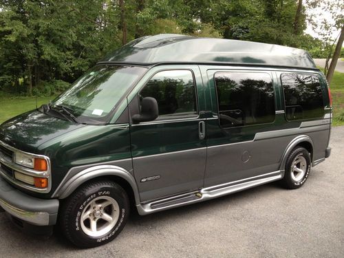 Luxury conversion van (rocky ridge) - 42,000 miles (forest green, raised roof)