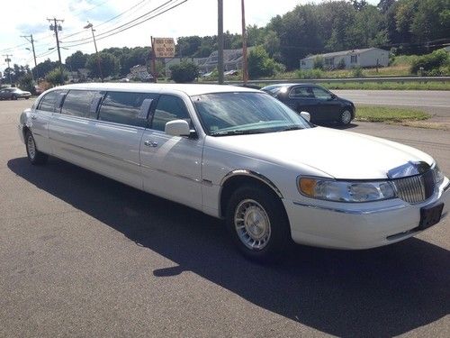 2000 lincoln town car limo 120" loaded livery super clean stretch no reserve