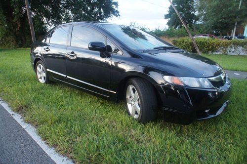 Honda civic 2010 10 25k miles perfect economic car 32 mpg