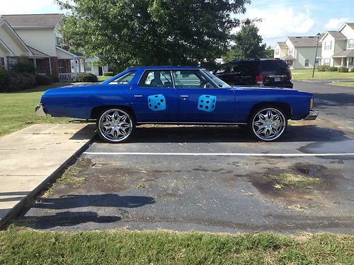 1975 chevrolet impala base sedan 4-door 5.7l