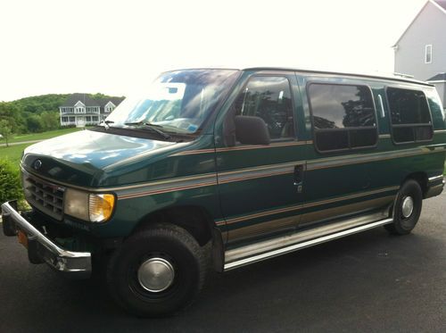 1993 ford e-150 conversion van, very clean interior