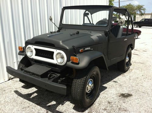 1971 toyota land cruiser fj40 4x4 (all original)