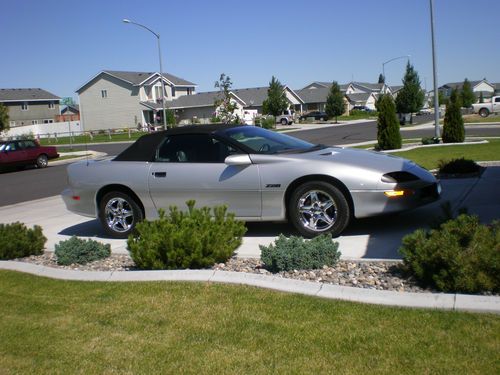 Z28 convertible automatic 23,000 miles- excellent condition