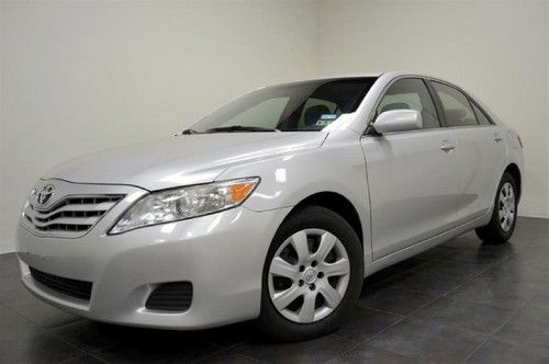2010 toyota camry le nicely loaded power all we finance!!