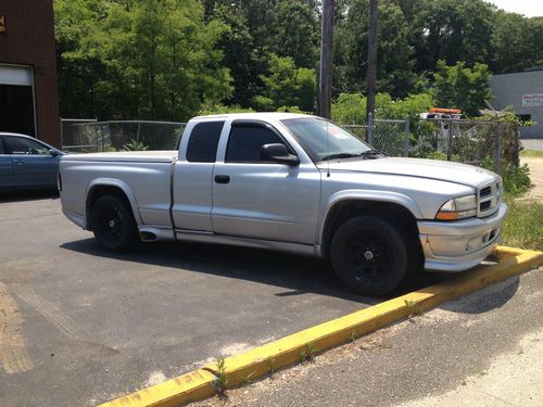 2003 dodge dakota r/t extended cab pickup 2-door 5.9l