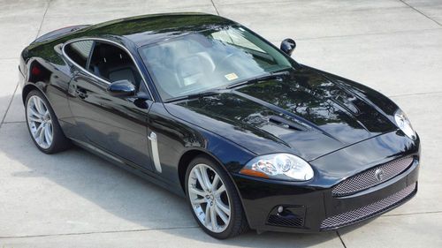 2007 jaguar xkr - 18,000mi - amazing condition - new tires
