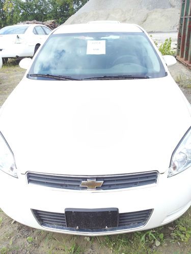 2008 chevy impala - lot #658