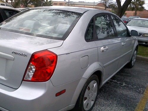 2006 suzuki forenza base sedan 4-door 2.0l