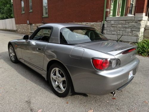 2000 honda s2000 removable hard top, only 8,090 miles, mint condition like new !