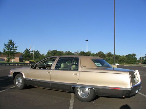 1995 cadillac fleetwood brougham 59,000 miles!