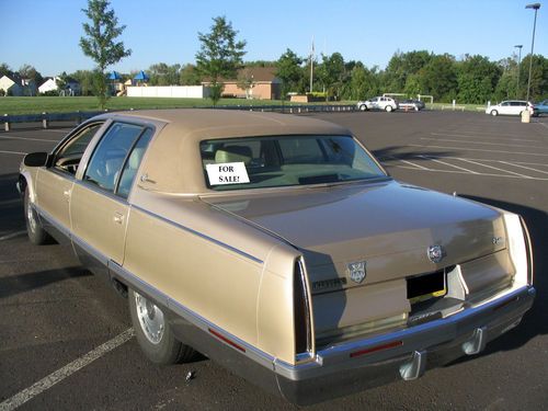 1995 Cadillac Fleetwood Brougham 59,000 miles!, image 4